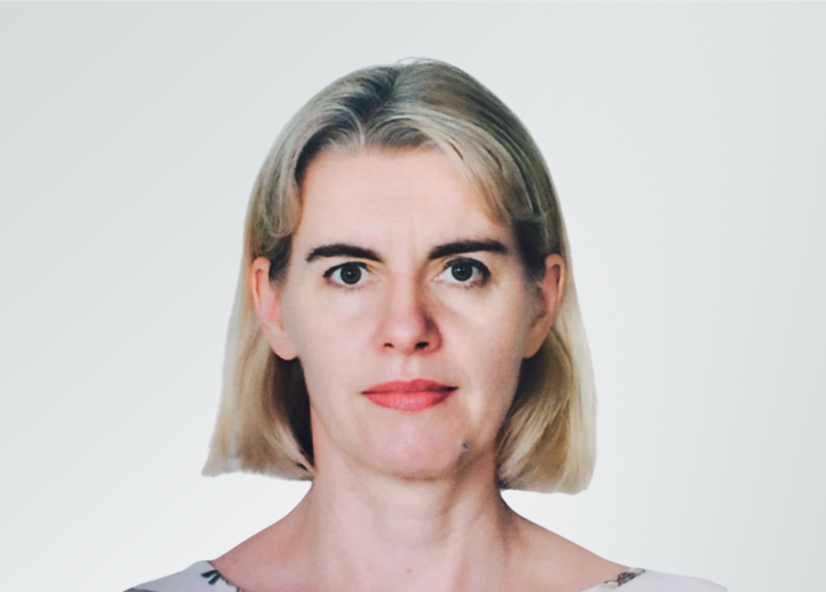 Photo of Nicola Smith