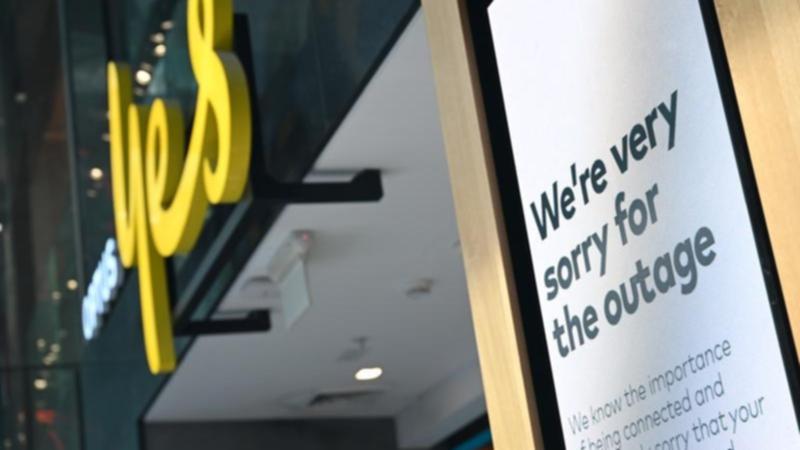 Optus has revealed the source of its 12-hour system outage last week. (Dean Lewins/AAP PHOTOS)