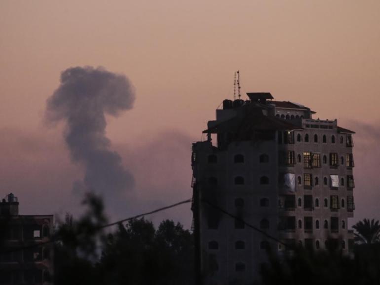 Gaza officials say 132 people have died in the past day, suggesting no let-up in Israel's offensive. (EPA PHOTO)