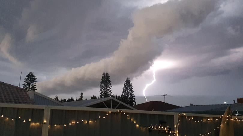 Perth storm - A rare arcus cloud – better known as a roll cloud – over Quinns Rocks last night (Jan 12, 2024). 