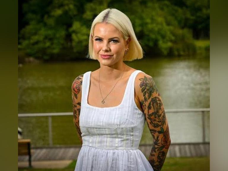 9News has apologised to Victorian MP Georgie Purcell after they photoshopped an image of her that altered her chest area and her clothing to make it more revealing.