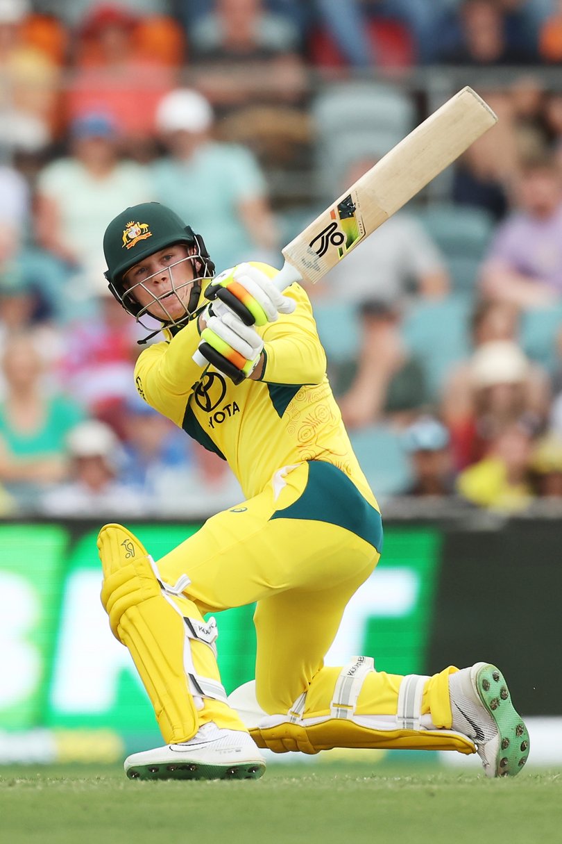 CANBERRA, AUSTRALIA - FEBRUARY 06:  Jake Fraser-McGurk of Australia bats during game three of the Men's One Day International match between Australia and West Indies at Manuka Oval on February 06, 2024 in Canberra, Australia. (Photo by Matt King/Getty Images)