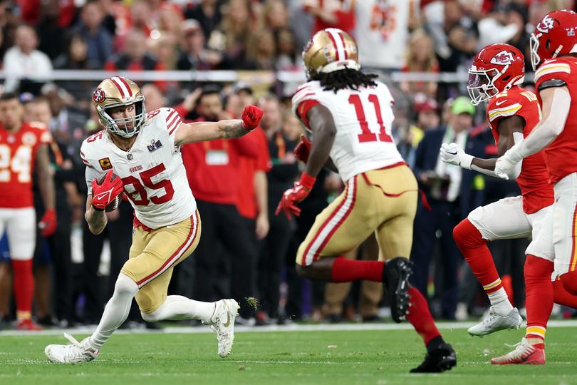 LAS VEGAS, NEVADA - FEBRUARY 11: George Kittle #85 of the San Francisco 49ers runs the ball after a catch during the first quarter against the Kansas City Chiefs during Super Bowl LVIII at Allegiant Stadium on February 11, 2024 in Las Vegas, Nevada. (Photo by Ezra Shaw/Getty Images)