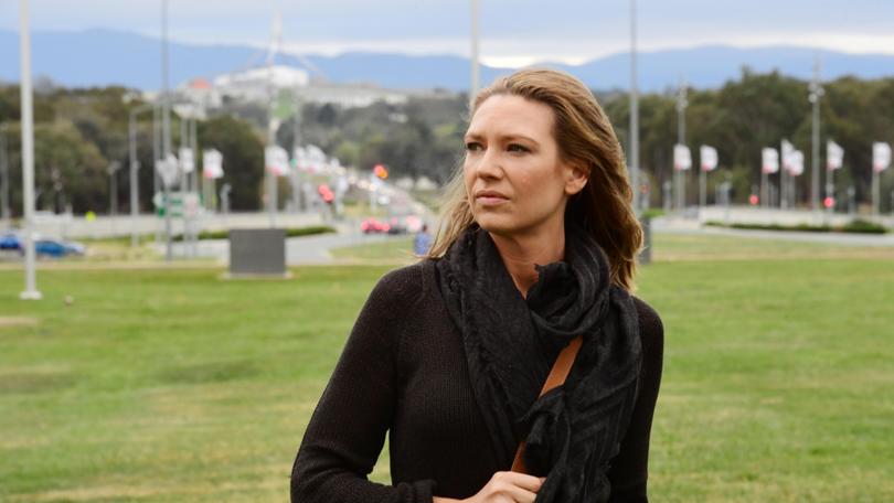 Anna Torv in Secret City