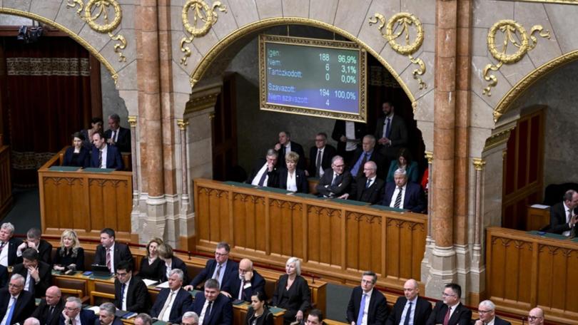 Hungarian MPs vote
