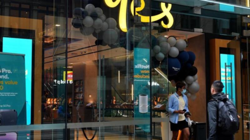 Optus has been slapped with a $1.5 million fine by the communications watchdog.