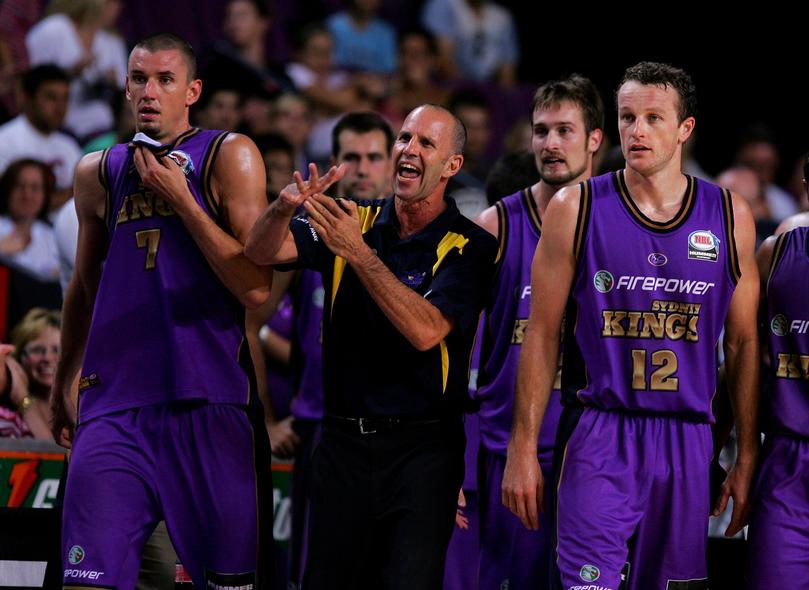 SYDNEY, AUSTRALIA - FEBRUARY 25:  Kings head coach Brian Goorjian calls a time out during game one of the NBL Semi Final Series between the Sydney Kings and the Perth Wildcats at Sydney Entertainment Centre on February 25, 2008 in Sydney, Australia.  (Photo by Ezra Shaw/Getty Images)