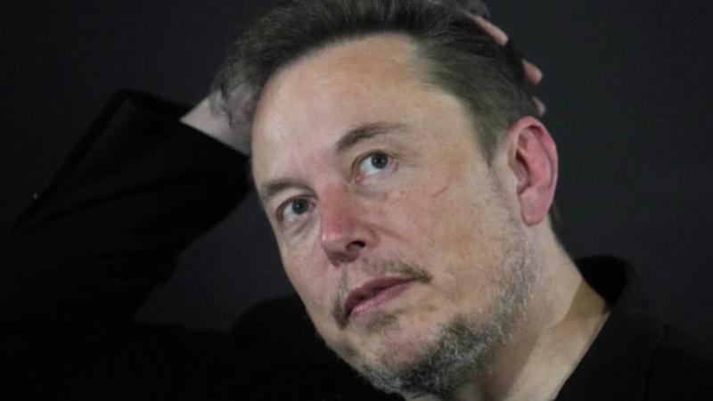 Elon Musk says he will not donate funds to either US presidential hopeful.