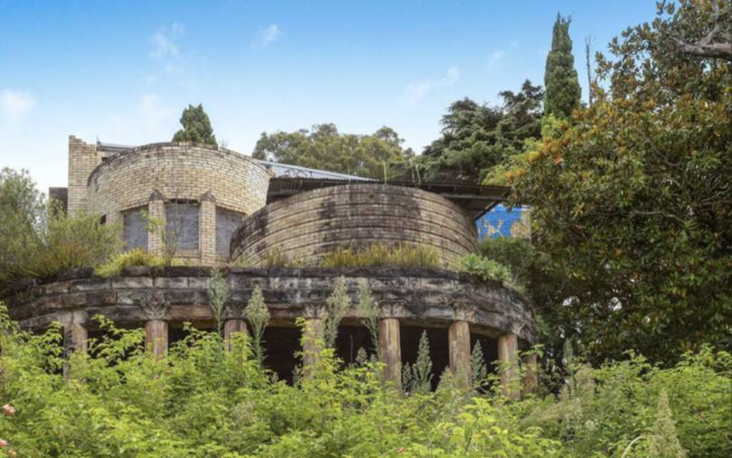 Currently the mansion sits vacant, vandalised and covered in graffiti but it was originally designed by Eric Nicholls, protégé of Burley Griffin, and built in 1939. Pic: Supplied