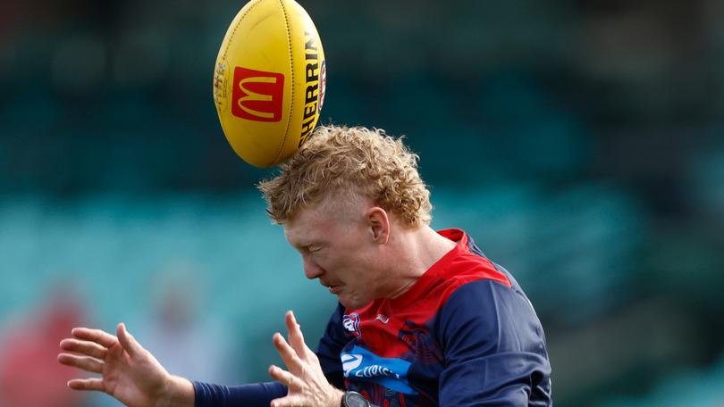 Clayton Oliver is on back on track Demons coach Simon Goodwin says.