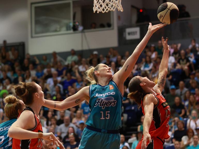 Lauren Jackson in action during the game three of the WNBL Grand Final series.