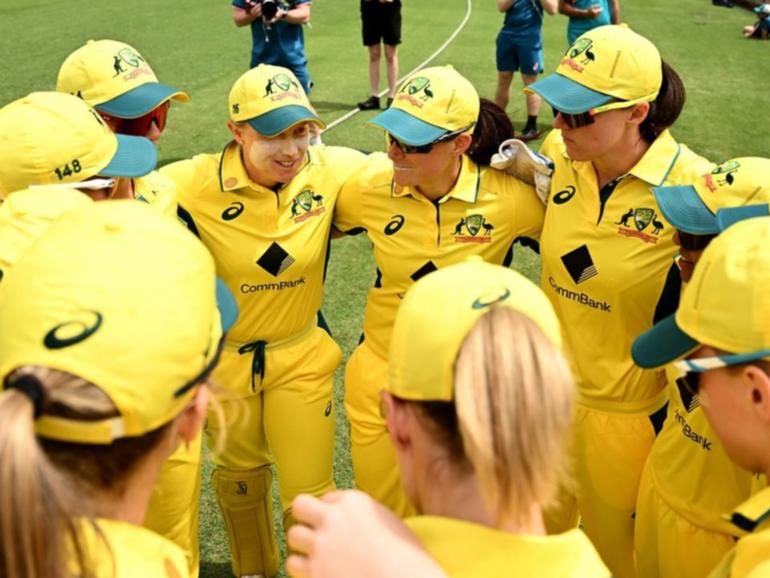 The only place to watch Australia's tour of Bangladesh will be on YouTube. (Dan Himbrechts/AAP PHOTOS)