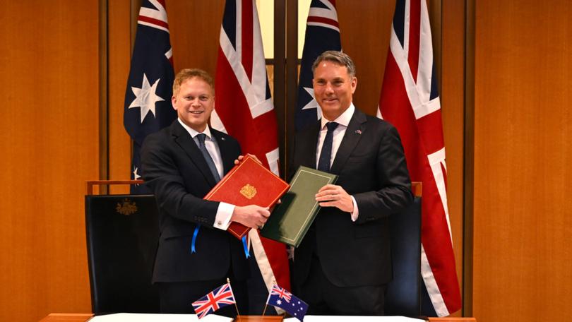 Secretary of State for Defence of the United Kingdom Grant Shapps (left) and Australian Defence Minister Richard Marles.