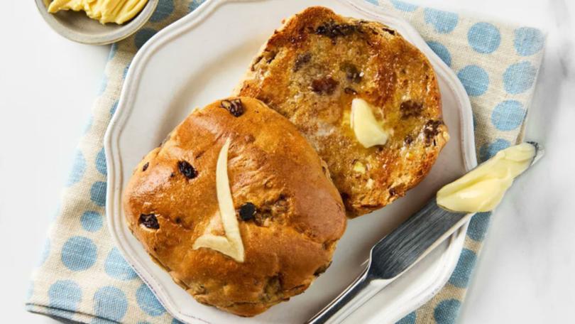 Iceland Supermarket in the UK sells Hot Tick Buns 