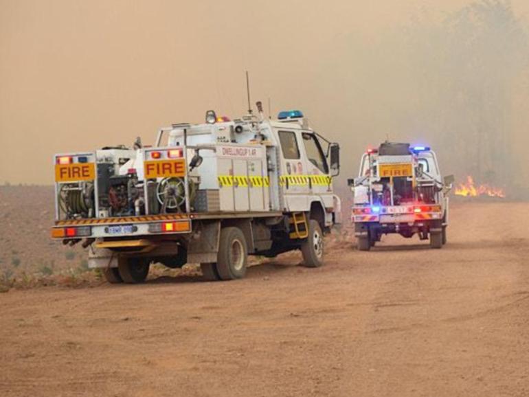 Premier Roger Cook has confirmed that homes have sadly been lost in the bushfire raging through Peel’ south-west region.