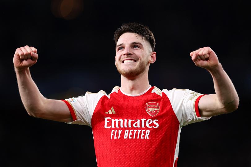 LONDON, ENGLAND - MARCH 12: Declan Rice of Arsenal celebrates victory in the penalty shoot out at full-time following the UEFA Champions League 2023/24 round of 16 second leg match between Arsenal FC and FC Porto at Emirates Stadium on March 12, 2024 in London, England. (Photo by Julian Finney/Getty Images)