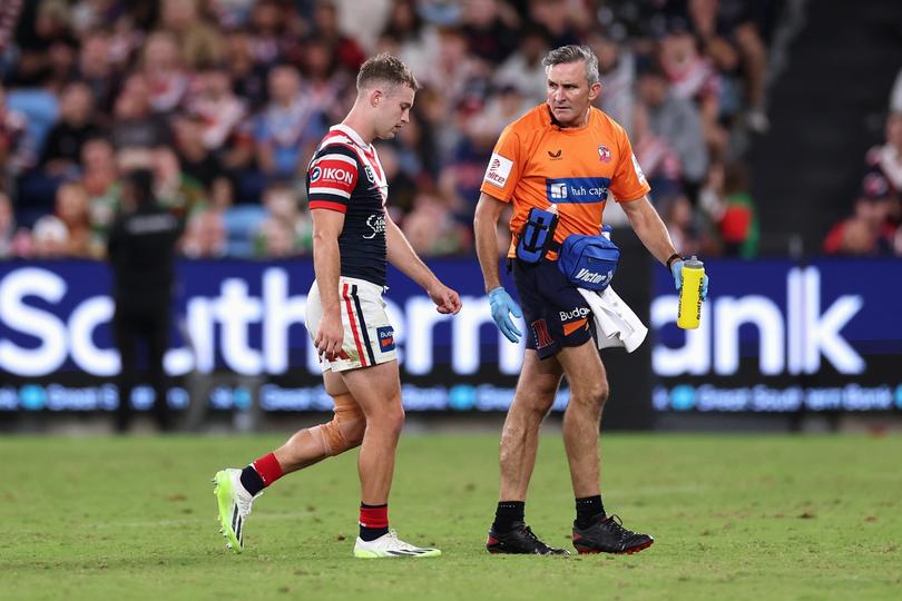 SYDNEY, AUSTRALIA - MARCH 22: Sam Walker of the Roosters leaves the field during the round three NRL match between Sydney Roosters and South Sydney Rabbitohs at Allianz Stadium, on March 22, 2024, in Sydney, Australia. (Photo by Cameron Spencer/Getty Images)