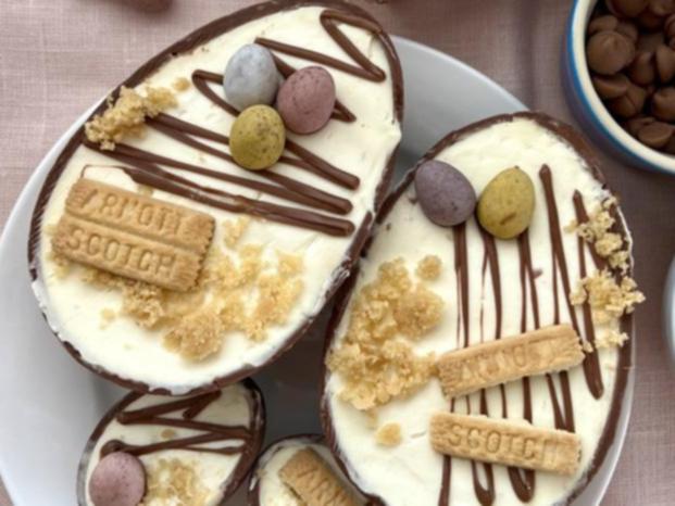 Victoria Minell takes us through the viral recipe for Easter with billions of likes online, cheesecake filled Easter eggs!
