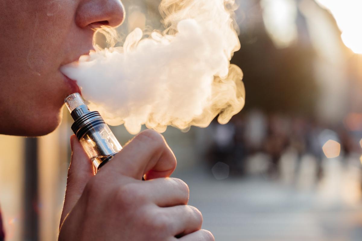 AMA NSW warns millions of illegal vapes could be stockpiled in the