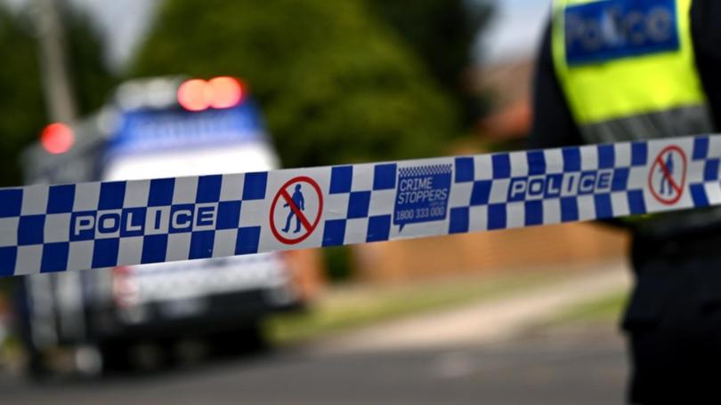 A man and two horses are dead after horse float accident in Victoria. (Joel Carrett/AAP PHOTOS)