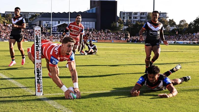Zac Lomax has enjoyed another weekend on the wing for the Dragons in a victory over Wests Tigers. (Mark Evans/AAP PHOTOS)