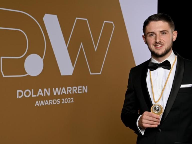 Melbourne Victory's Jake Brimmer proudly displays the Johnny Warren Medal he won in 2022. (Bianca De Marchi/AAP PHOTOS)