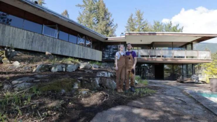 Jenna Phipps and Nick Volkov bought this abandoned property in Vancouver with plans to turn it into their forever home.