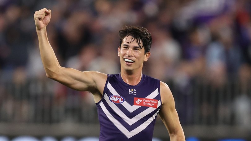 Fremantle coach Justin Longmuir has heaped praise on Bailey Banfield.