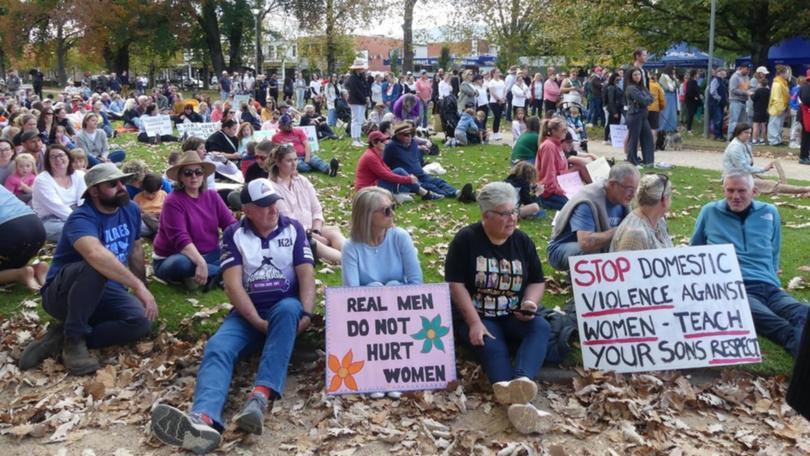 Orange, in rural NSW, has added its voice to the protest movement calling out gendered violence. (Stephanie Gardiner/AAP PHOTOS)