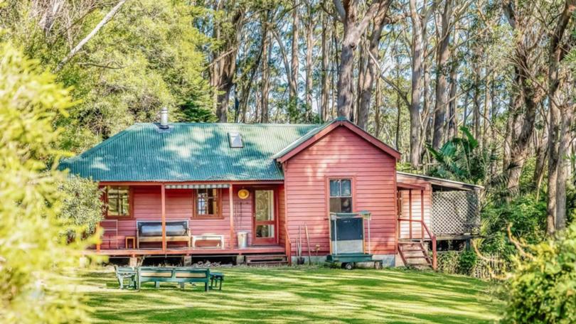 The property at 40 Lady Wakehurst Drive, Otford sold earlier this week for $3.15 million.