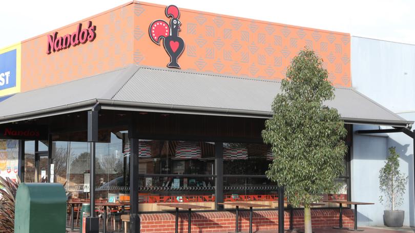 Nandos’ card-only policy was in the spotlight on Thursday night after a picture of a sign displayed on an EFTPOS machine inside one of the restaurants went viral on Reddit.