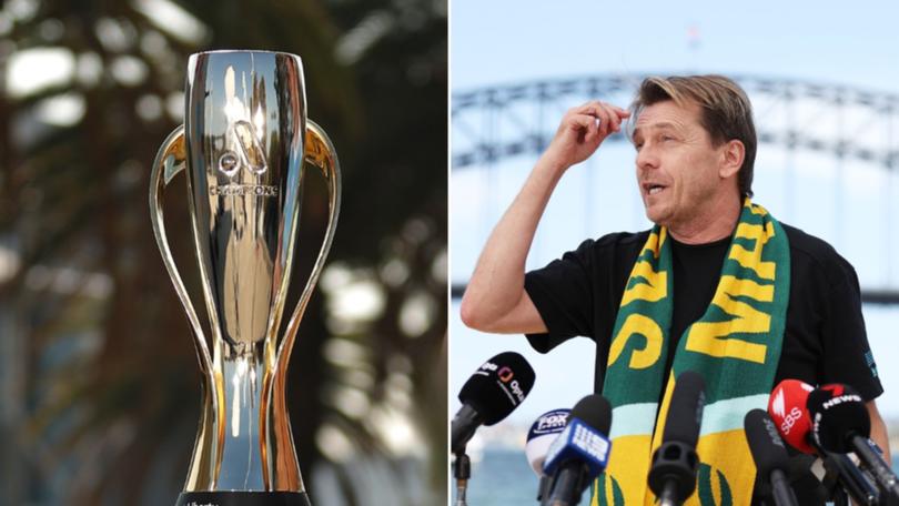 Lisa De Vanna has asked why Tony Gustavsson hasn't been seen for the A-League finals