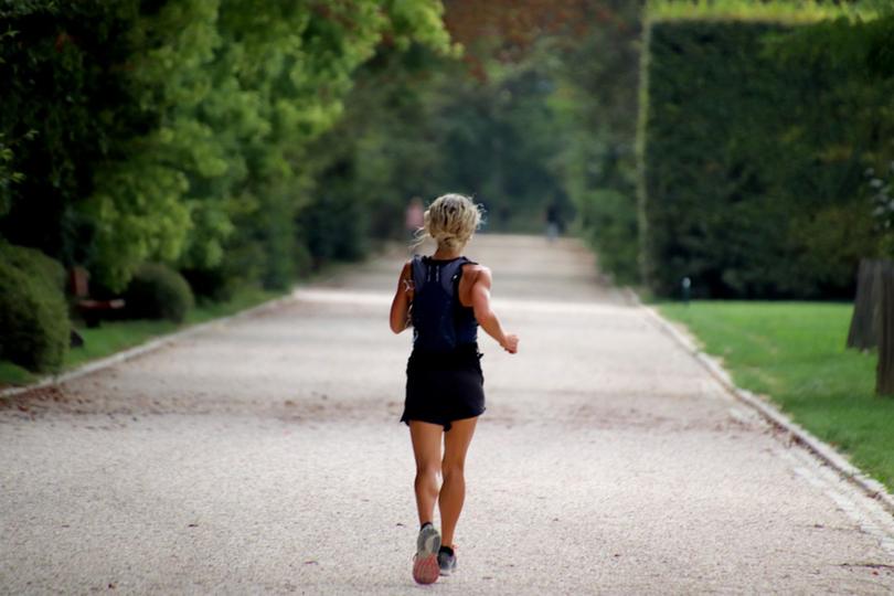 woman, running, athletic