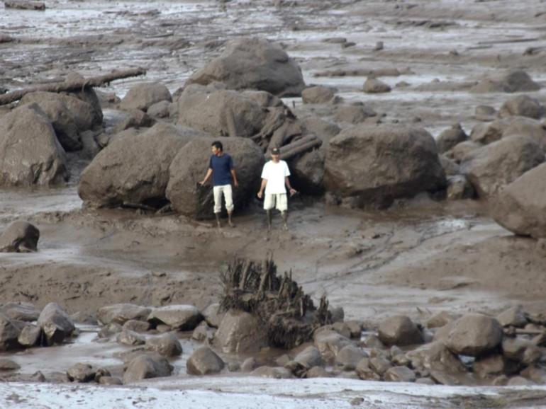 Flash floods and landslides on Indonesia's Sumatra island have killed at least 28 people. 