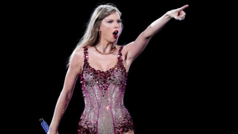 An image of an infant in an extremely dangerous situation at a Taylor Swift concert has shocked the internet. 
