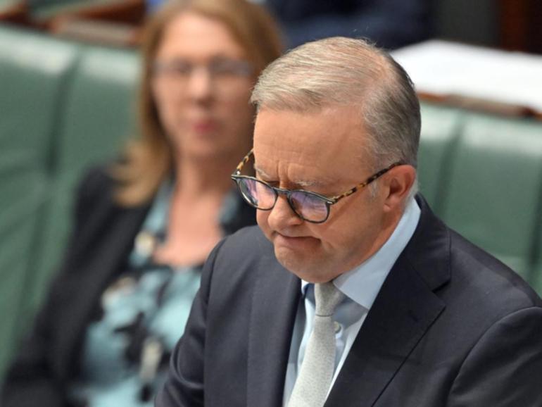 Anthony Albanese has led a condolence motion for the victims of the Bondi Junction stabbing. (Mick Tsikas/AAP PHOTOS)