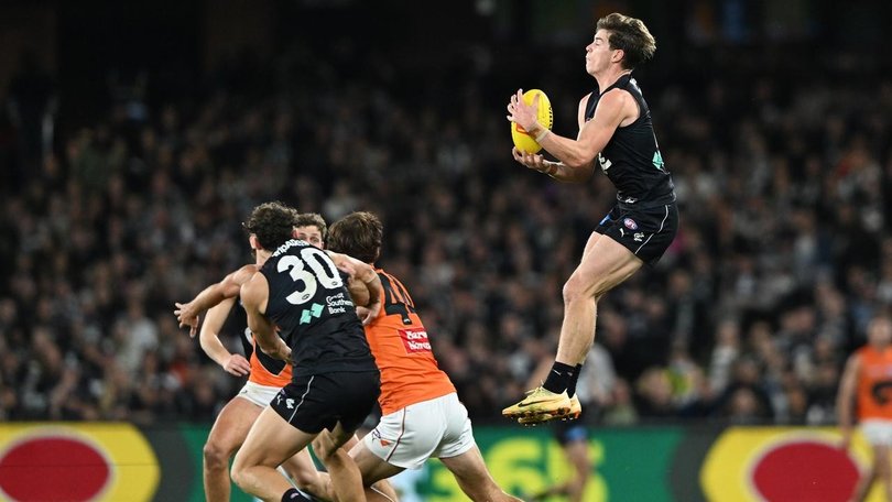 Former Carlton defender Paddy Dow (r) will make his St Kilda debut against Fremantle.