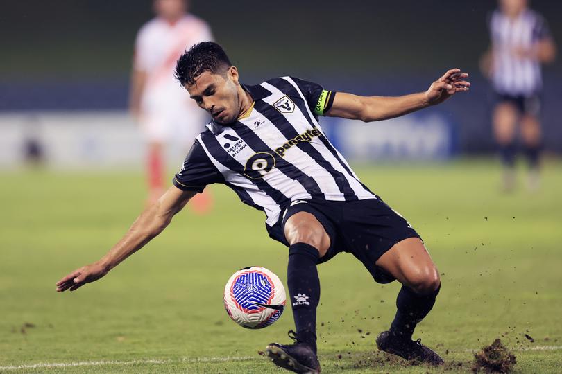 Ulises Davila of the Bulls controls the ball during the A-League Men Round 19 match between Macarthur FC and Melbourne City at Campbelltown Stadium in Sydney, Friday, March 1, 2024. (AAP Image/Mark Evans) NO ARCHIVING, EDITORIAL USE ONLY