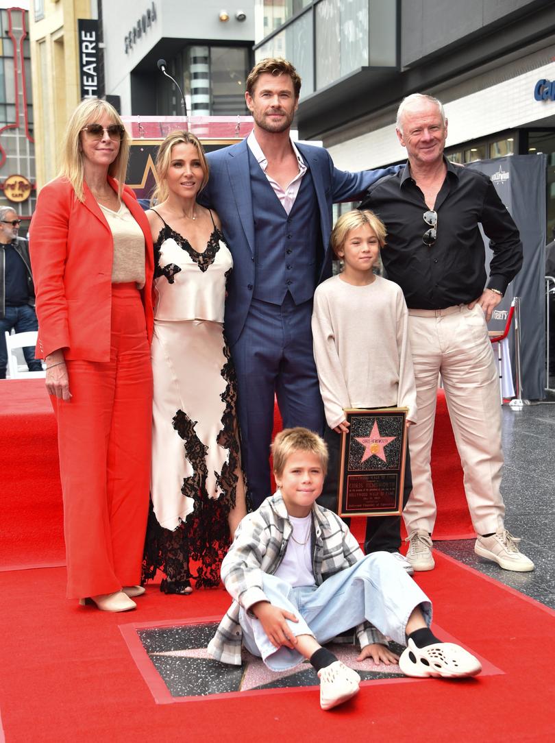 Australian actor Chris Hemsworth (centre), his wife Spanish actress Elsa Pataky (second from left) and their twin boys Sasha and Tristan along with Chris’ parents Craig Hemsworth and Leonie Hemsworth.