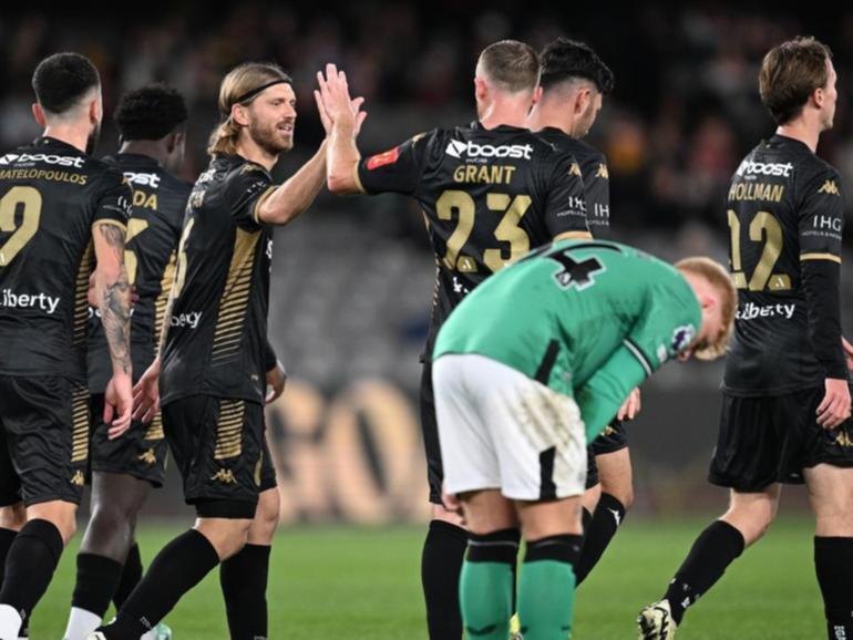 The A-League All Stars have romped to an 8-0 win over England's Newcastle United. (Joel Carrett/AAP PHOTOS)