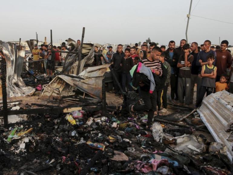 Destruction after an Israeli strike where displaced people were staying in Rafah in the Gaza Strip. (AP PHOTO)