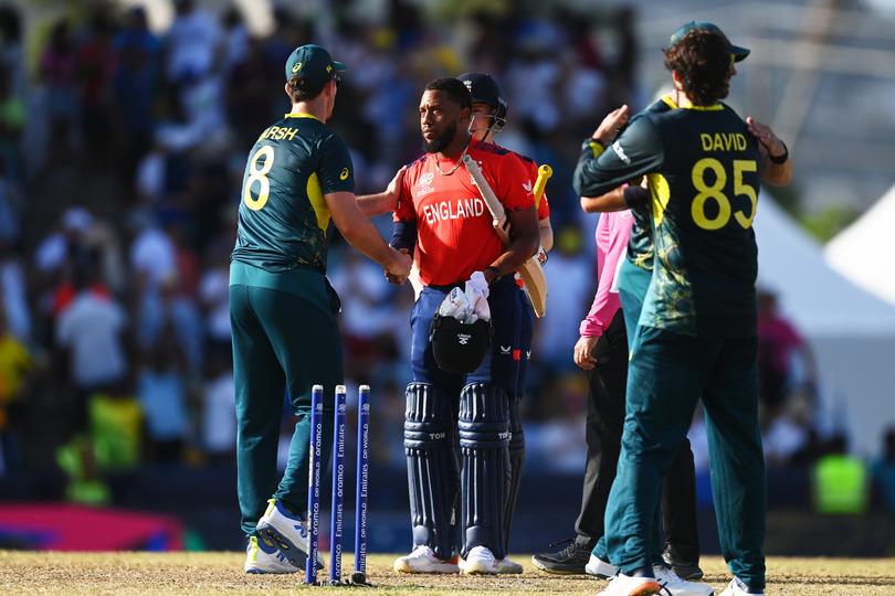 The Aussies celebrate their win.