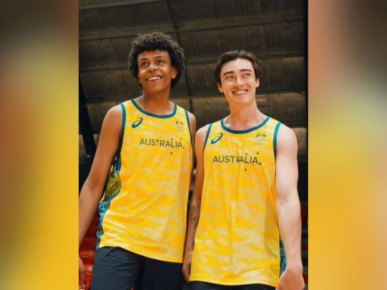 The new Boomers jerseys have drawn ire from past and present Australian basketballers.