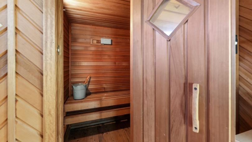 The sauna in the separate studio.