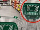 A Woolworths shopper has revealed her savvy trolley hack. 