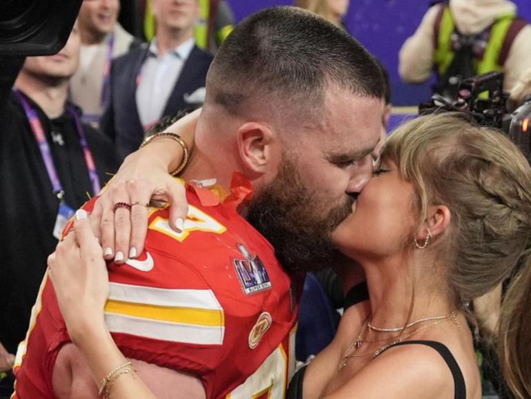 Travis Kelce fell for Taylor Swift when she started showing up to watch his games with his family. (AP PHOTO)