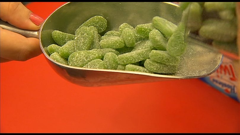 Allen’s Lollies has announced it will re-release Spearmint Leaves in August. 