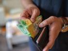 A money expert has revealed why Australia will never go cashless. 