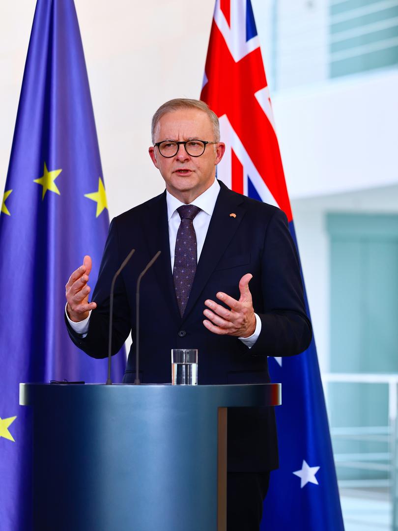 epa10737544 Australian Prime Minister Anthony Albanese speaks during a news conference with German Chancellor Olaf Scholz, at the Chancellery in Berlin, Germany, 10 July 2023. Prime Minister Albanese's visit to Germany ahead of the NATO summit in Lithuania will discuss the situation in Ukraine, defense cooperation and energy security issues among others.  EPA/HANNIBAL HANSCHKE