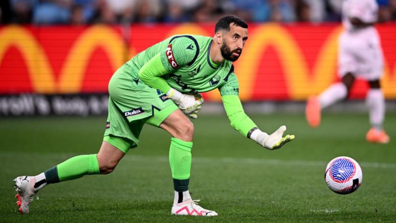 Paul Izzo is heading back to Europe after two ALM seasons with Melbourne Victory. (Dan Himbrechts/AAP PHOTOS)